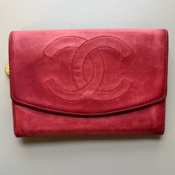 CHANEL Handbags - SOLD Vintage CHANEL Red Leather Wallet Made in France Hologram